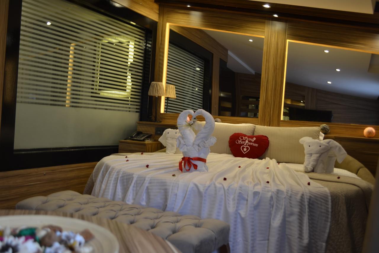 Gumus Palace Suites Istambul Exterior foto