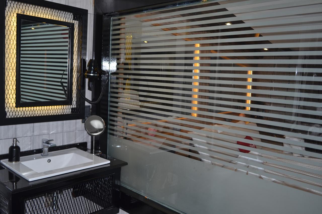 Gumus Palace Suites Istambul Exterior foto